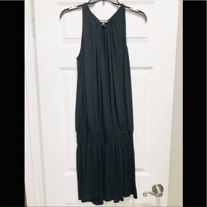 Express keyhole front drop waist knit midi black